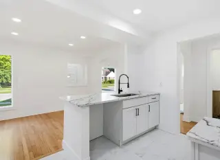 Clean Home in Convenient Location