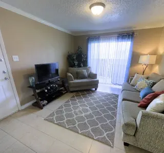 1bedroom 1 Bath room available for least