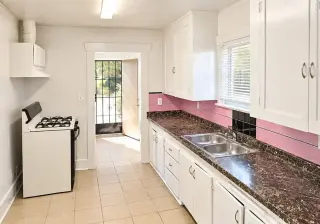 Quiet Living, Convenient Location
