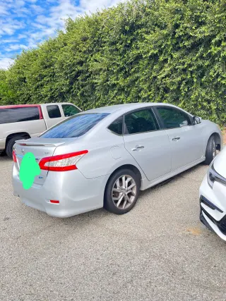 Se vende Nissan Sentra 2013