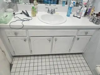 Roommate