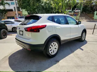 Nissan Rogue Sport 2019 2.0L Automática Blanca