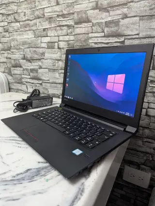 Laptop Lenovo 14" | Core i5 / 500 GB / Win 10 + Office