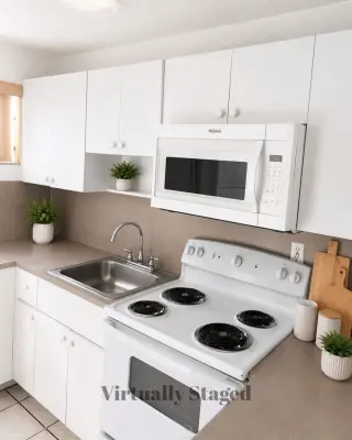 Se Renta Espacioso CondoTownhouse.