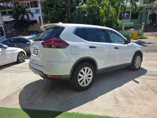 Nissan Rogue SV 2020 Blanco - Santiz Autos