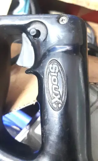 Dos Equipos ara Reparar Culatas