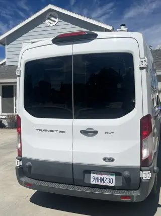 Ford Transit 2019 - Perfecta para Negocios o Viajes