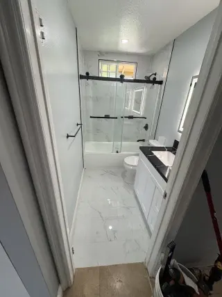 Remodelaciones de cosinas cuartos baños mas