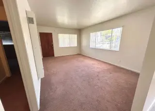 960 Suiter St, Hollister, CA 95023