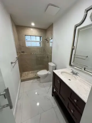 🏠 ¡Como Nuevo! Efficiency de 1 Habitación con Todas las Comodidades
