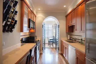 SPACIOUS 1 BED/ 1 BATH APARTMENT IN WESTCHESTER LOS ANGELES