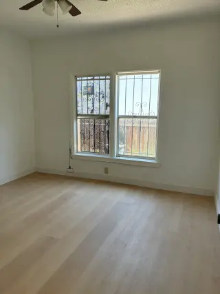 APARTAMENTO ONA RECAMARA UN BANO
