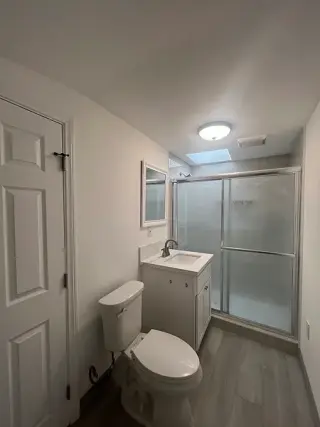 Beautifully updated 1-bedroom, 1-bath apartment