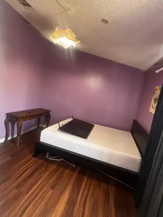 Renta de habitación con baño compartido