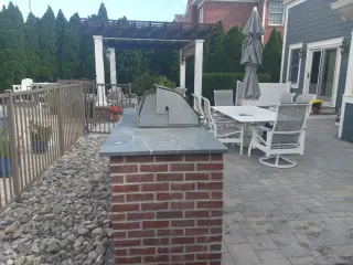 AJ Contractors LLC