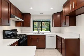 ANAHEIM CONDO - JUST LISTED