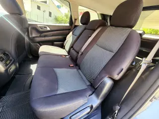 Nissan Pathfinder SV 2019 AWD 3.5L V6 Gris