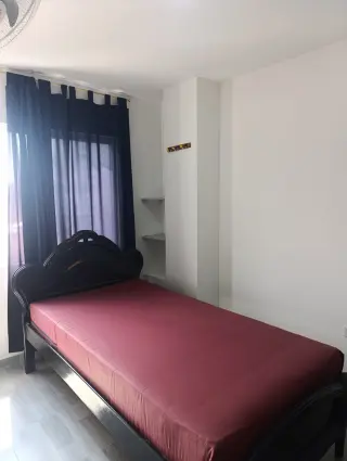 RENTO HABITACIÓN PARA ESTUDIANTES