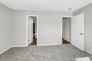 Beautiful 5-Bedroom Home for Rent!