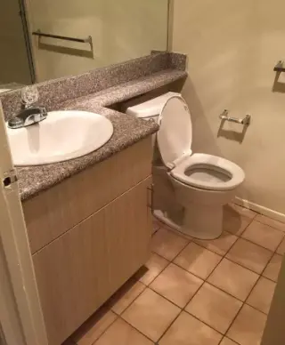 Sala amplia, dormitorio espacioso y baño renovado en Rosemead CA.