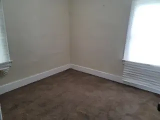 (ELECTRIC AND GAS BILL WILL BE PAYED LANDLORD