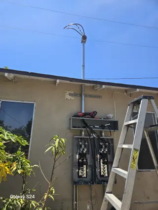 ¡SERVICIOS DE ELECTRICIDAD, REMODELACIÓN Y PINTURA! ✅