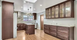 This 1760 square foot single family home has 3 bedrooms and 2.0 bathrooms