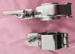 Lote de accesorios de acero inoxidable para instalaciones sanitarias