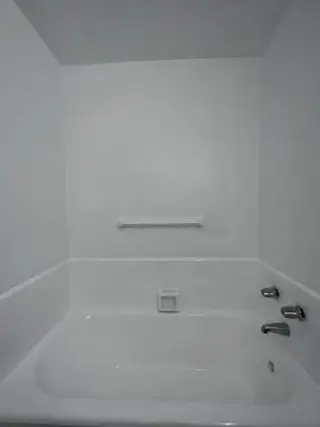 Spacious Apartment for Rent in Prime Location, Koreatown