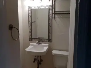 !ESTRENO! Hermoso 1BR/1BA privado – Disponible ¡AHORA MISMO!