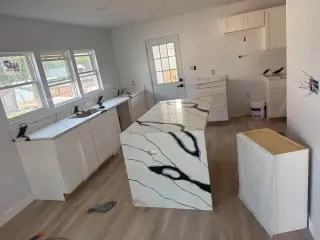 Servicios de Remodelación de Cocinas con Granito