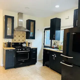 Beautifully Renovated 3-Bedroom Home – Don’t Miss Out!