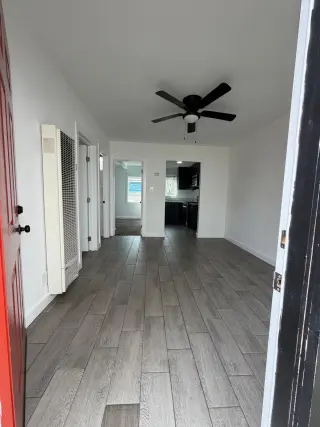 🏡 ¡APARTAMENTO EN RENTA EN LOS ÁNGELES! 🏡