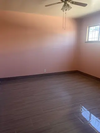 Apt 1 bedroom in Huntington Park ca