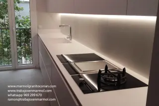 CORIAN en tableros de cocina, caunter de atención al público, baños, curvos