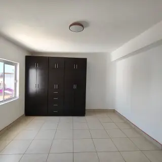 SE VENDE BONITA CASA PRIV. SAUCE EN JARDINES  DE AGUA CALIENTE
