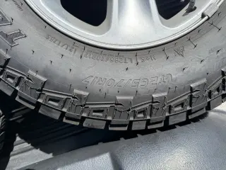 Juego de 4 Llantas Todo Terreno en Venta
