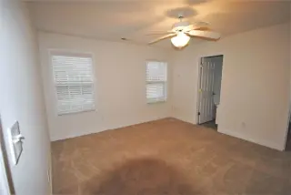 🏡 Beautiful 3-Bedroom, 2-Bathroom Home for Rent!
