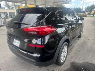 🚙 Hyundai Tucson 2020 💵 7.800$ Cash. 🛣️ 110.000 Millas