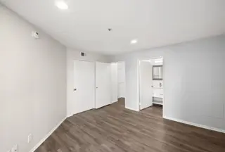 2 Bed Apt in Garden Grove