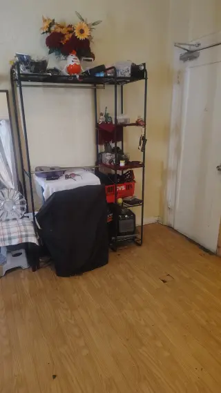 Roomate mujer para single