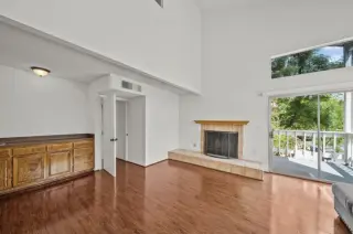 4 habitaciones, 2 baños, Margarita Dr.