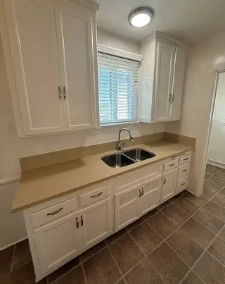 Great Deal! Don't Miss Out! View More Details! Inglewood, CA