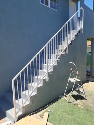 Valla Decorativa Moderna en Venta
