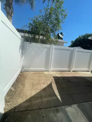 🏡 Apartamento de 1 Recámara / 1 Baño en Renta – Canoga Park 🏡