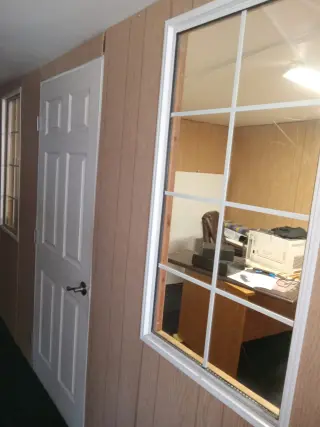¡OFICINAS EN RENTA EN LAWNDALE!
