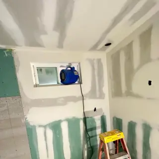 🎨 Pintura Profesional – Cambia el Estilo de Tu Casa