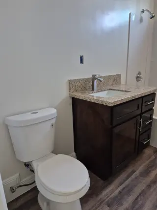 Ofresco servicio de remodelacion y mantenimiento de casa