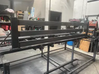 Servicios Profesionales de Reparación - Plomería, Soldadura y Más