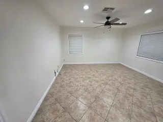 SINGLE RACNH IN OMAHA READY FOR RENT